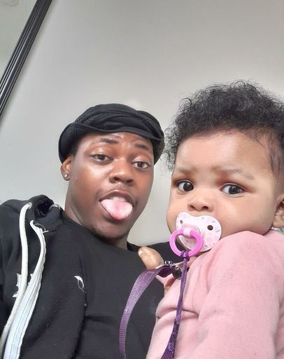 Terron Everton Brown photo gallery thumbnail 32 of 100