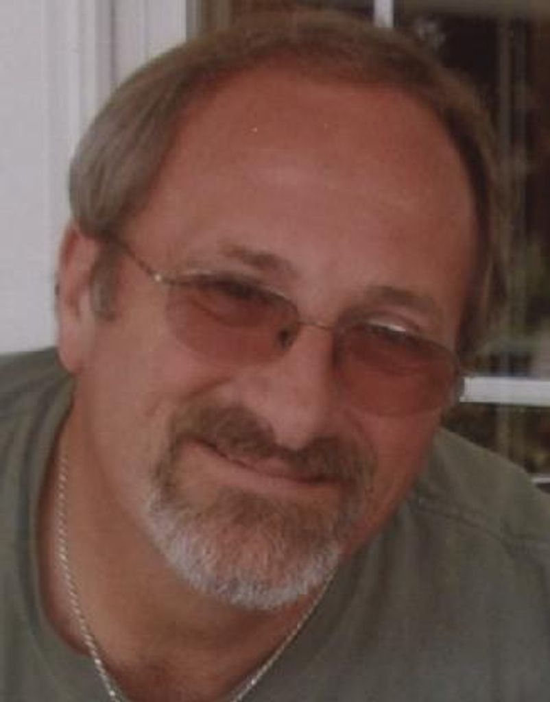 Christopher Euge "Chris" Millikan