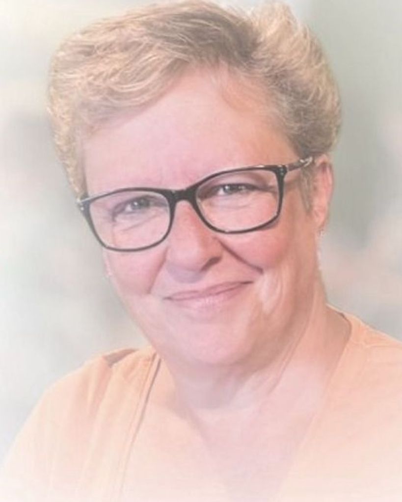 Vivette Leontine Anna van der Horst Profile Photo