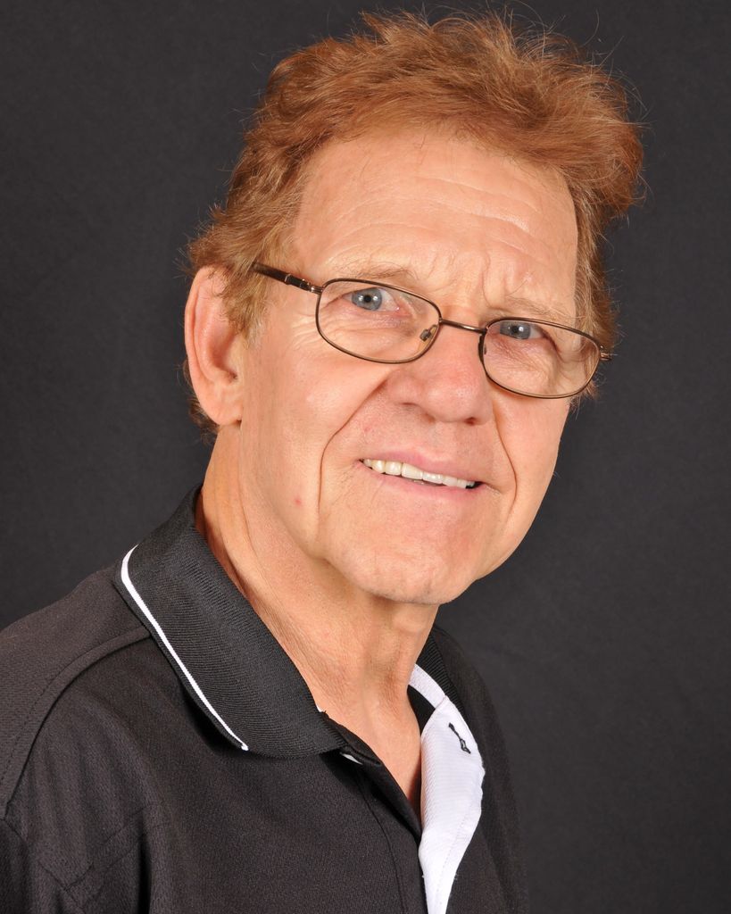 Stanislaw Humienny Profile Photo