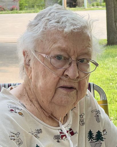 Luella May Burge's obituary image