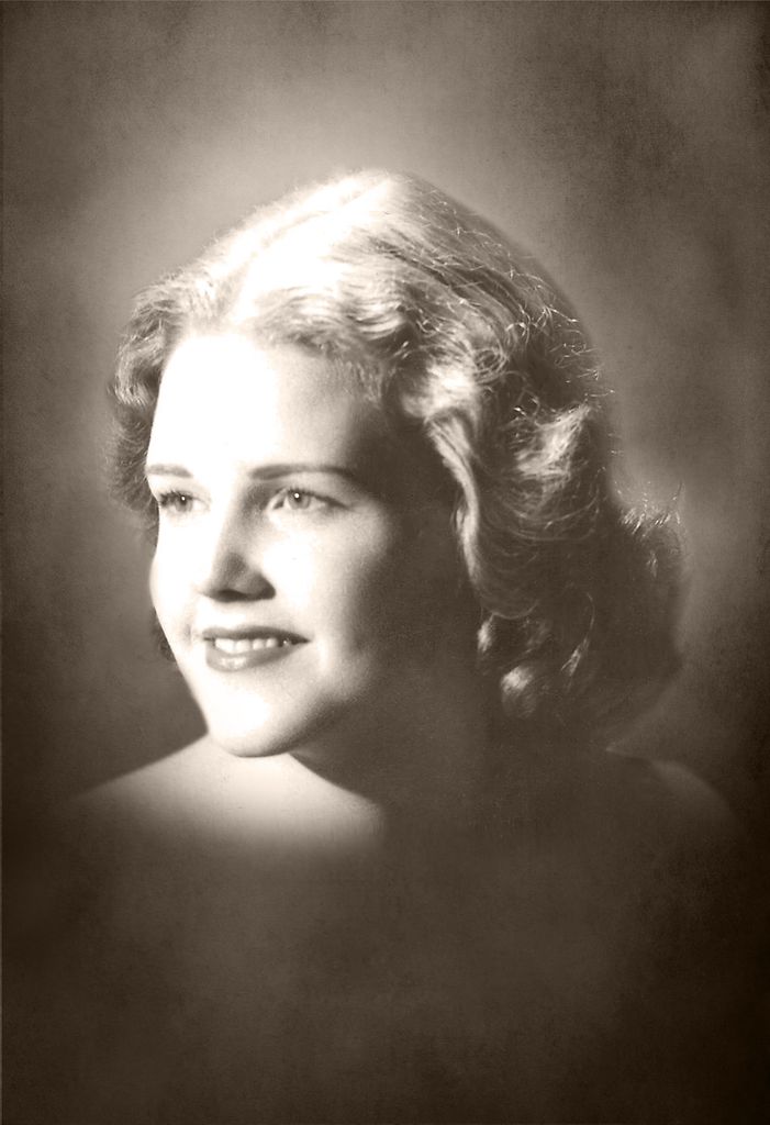 Mrs. Mary June "Doodle" Pazur Profile Photo