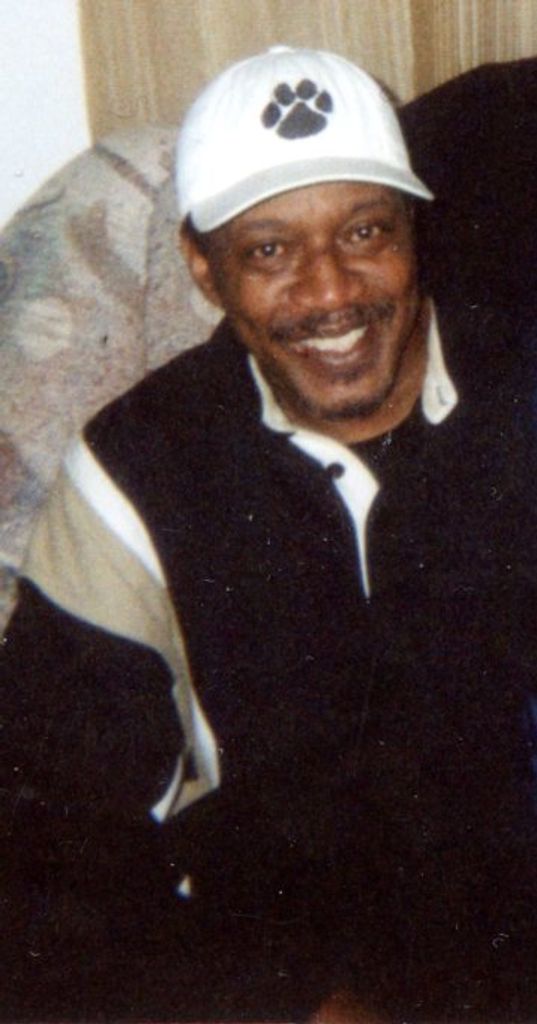 Nathaniel Thomas Profile Photo