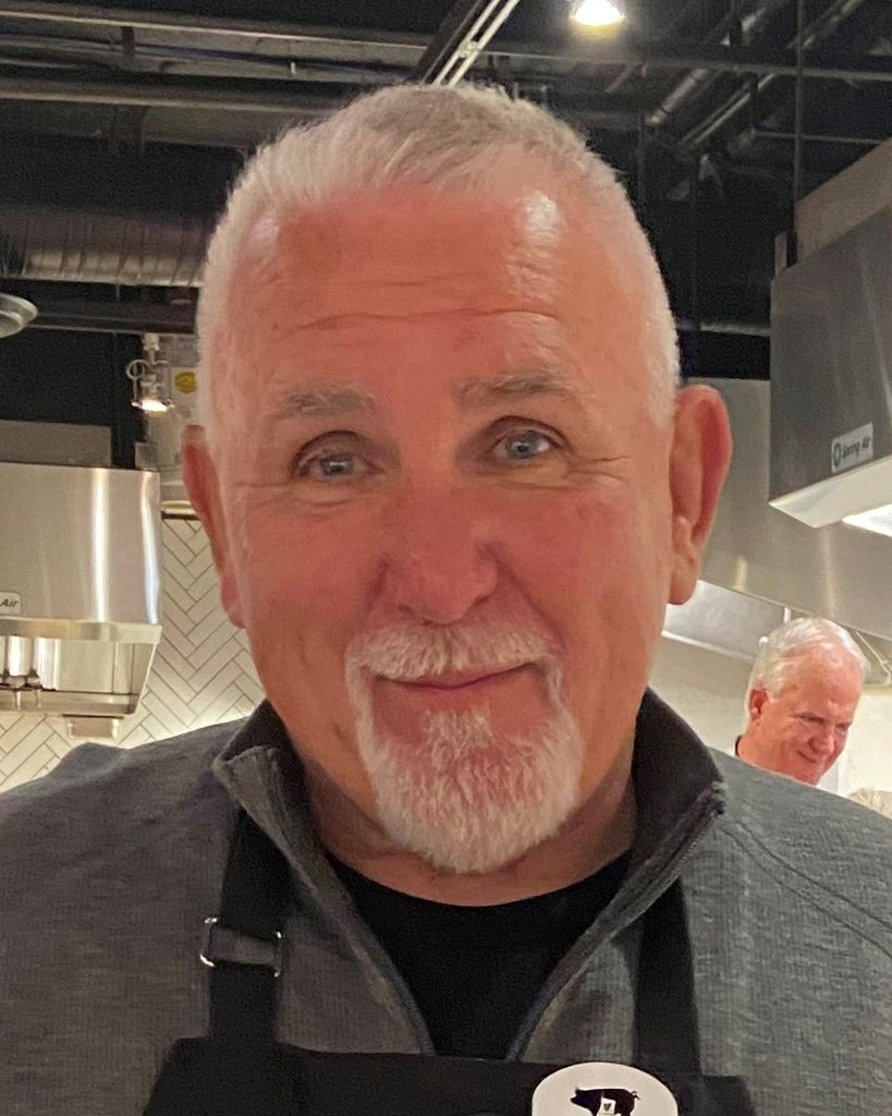 Robert Thomas Favelle Profile Photo