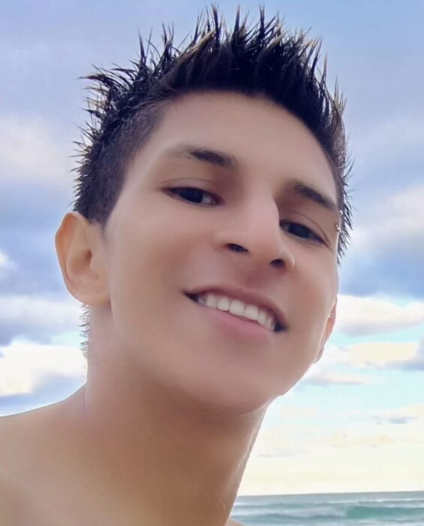 Nicolas Esteban Reyes Barrera