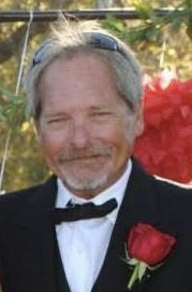 David Lewis Profile Photo