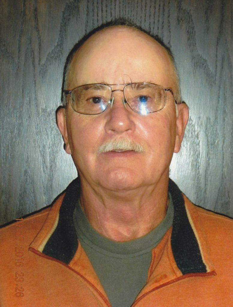 Lloyd Liles