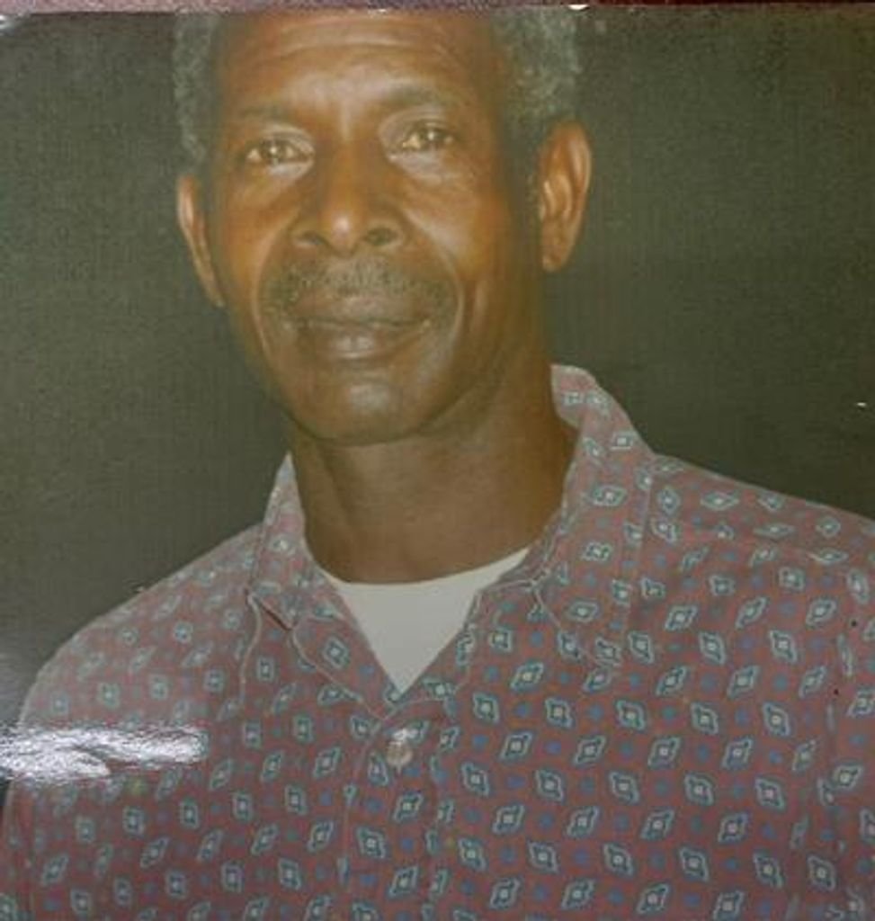 Thomas Jones, Jr. Profile Photo
