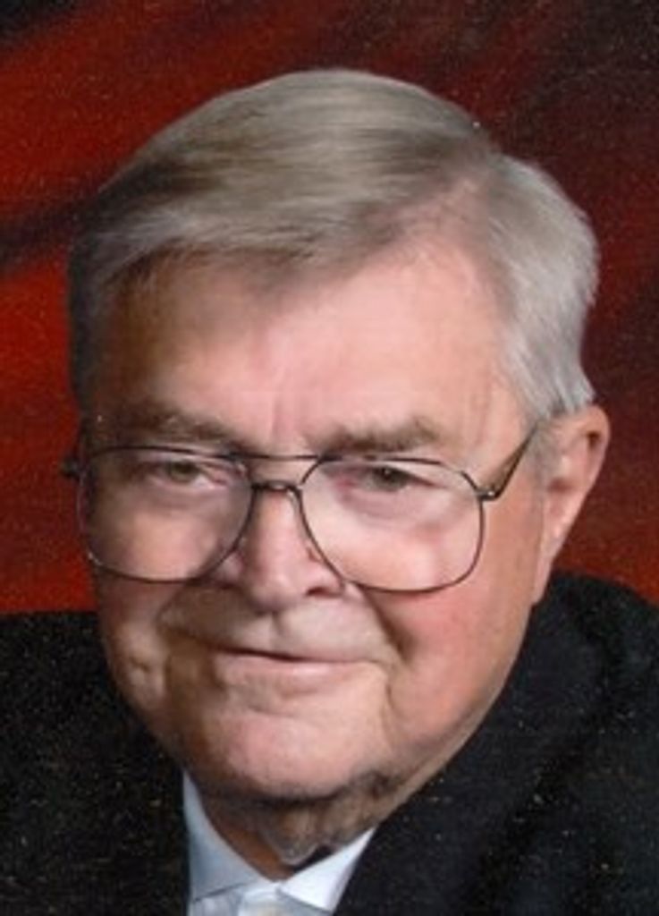 Leland Tikalsky