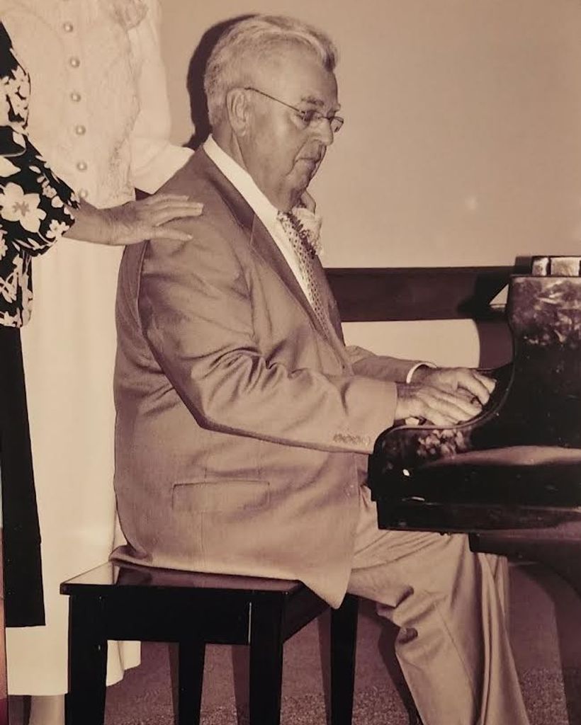 Howard Lester Hammond