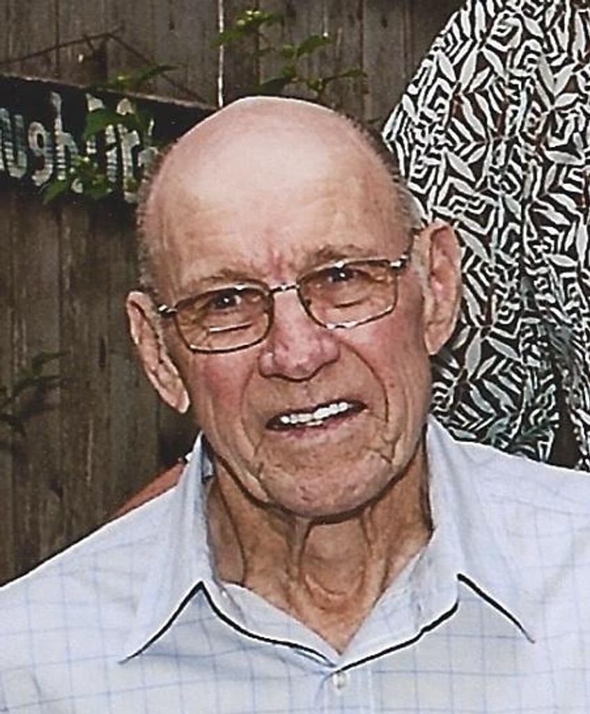 Lewis Lutrick Profile Photo