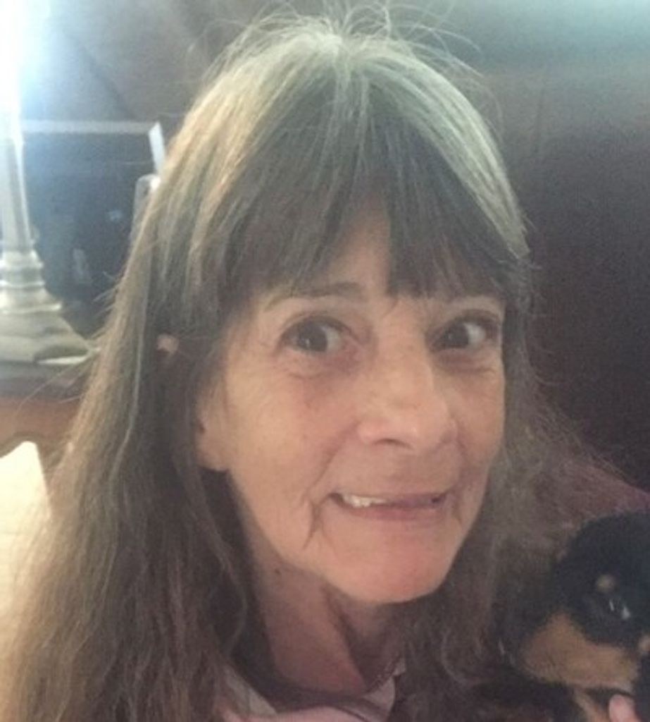 Joyce Holland Profile Photo