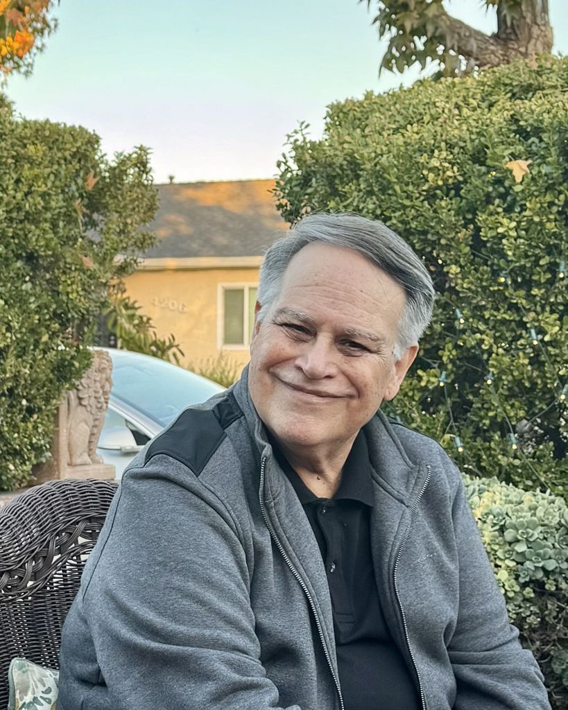 Charles Dillenbeck Profile Photo