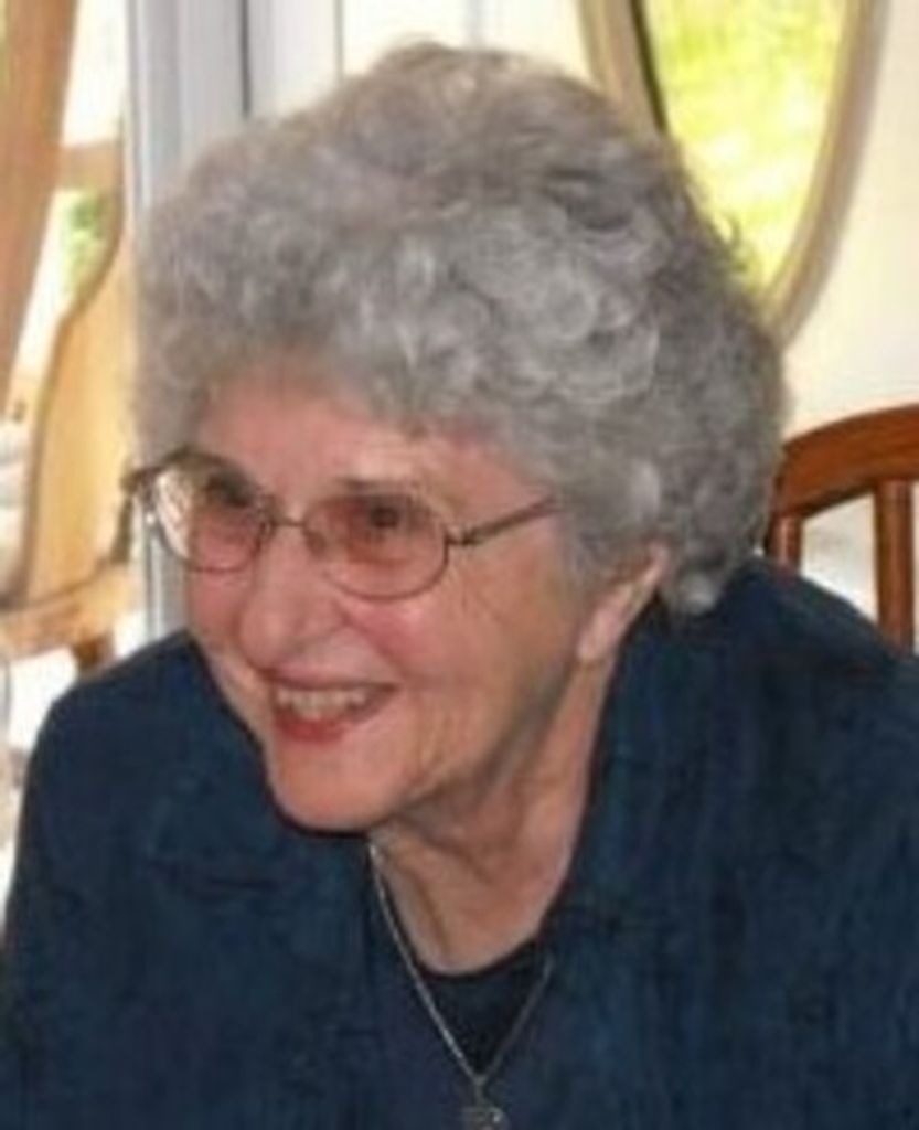 Betty Lou Logan Profile Photo