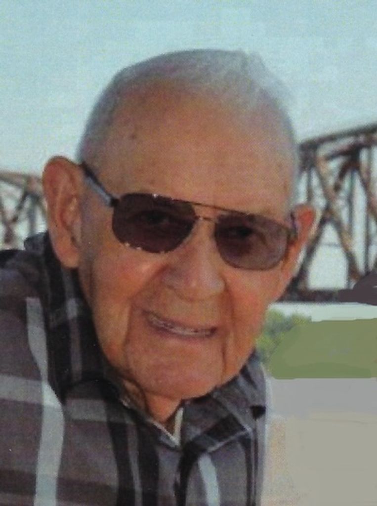 Robert Earl Jones, Sr. Profile Photo