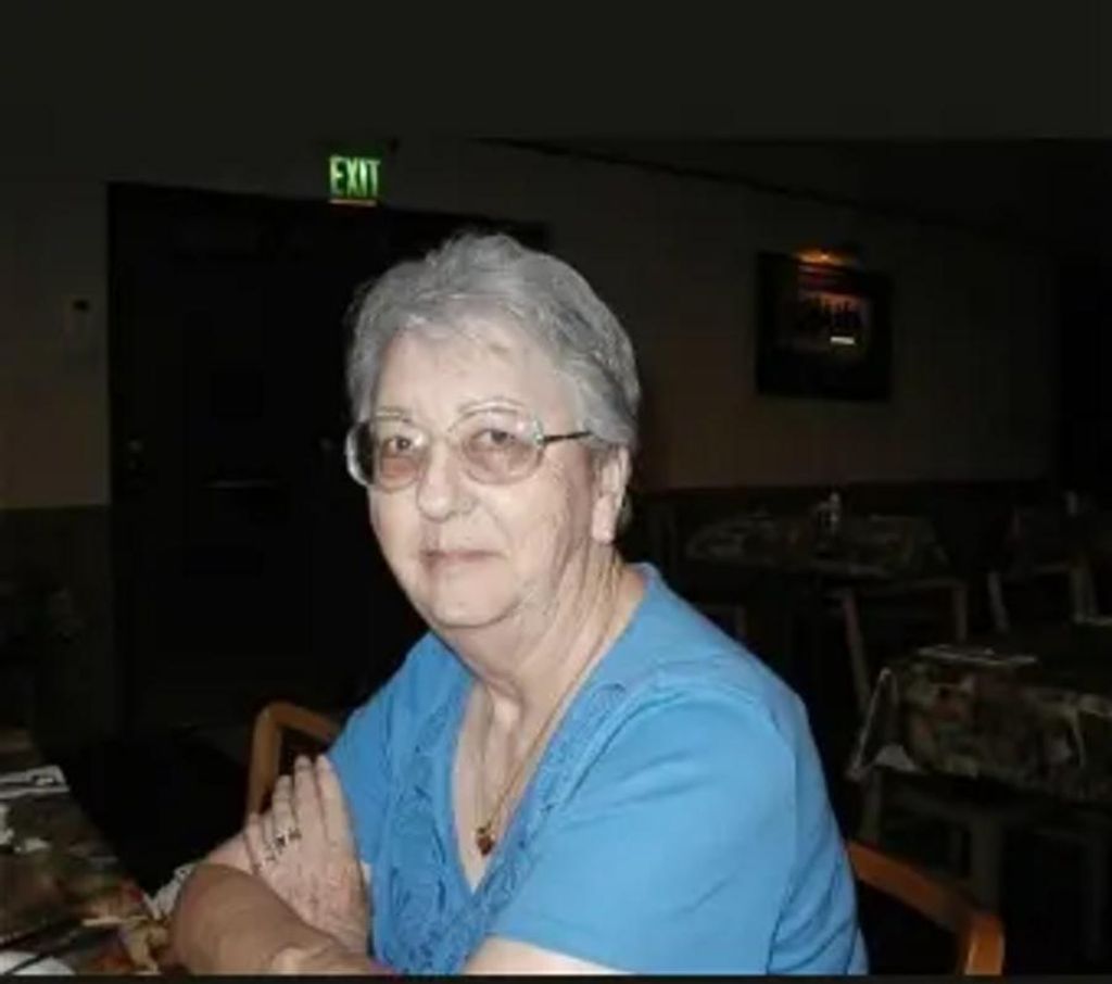 Darlene Mae Hill