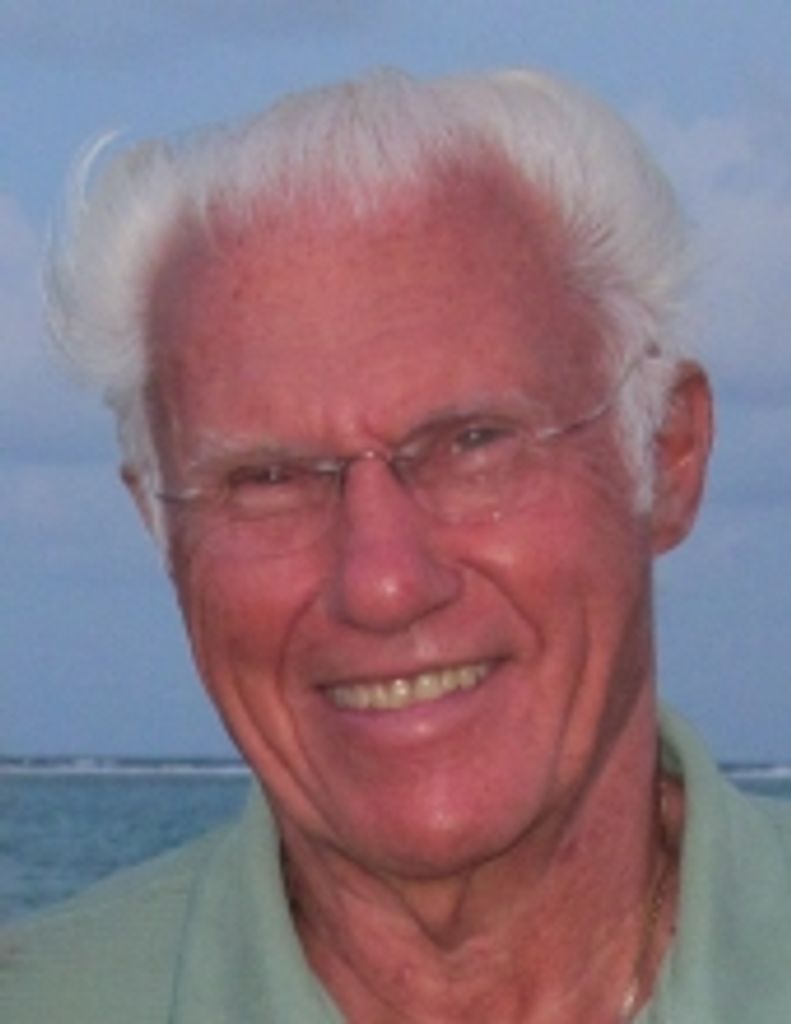 Max  Howard Lavalley