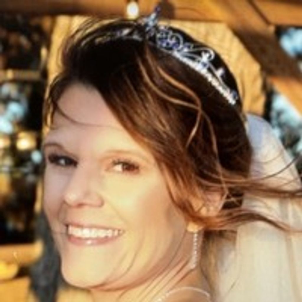 Bobbi Barnette Nuss Profile Photo