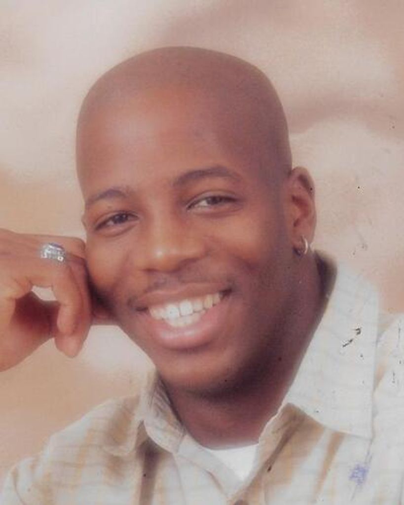 Antonio Dewayne Smith Profile Photo