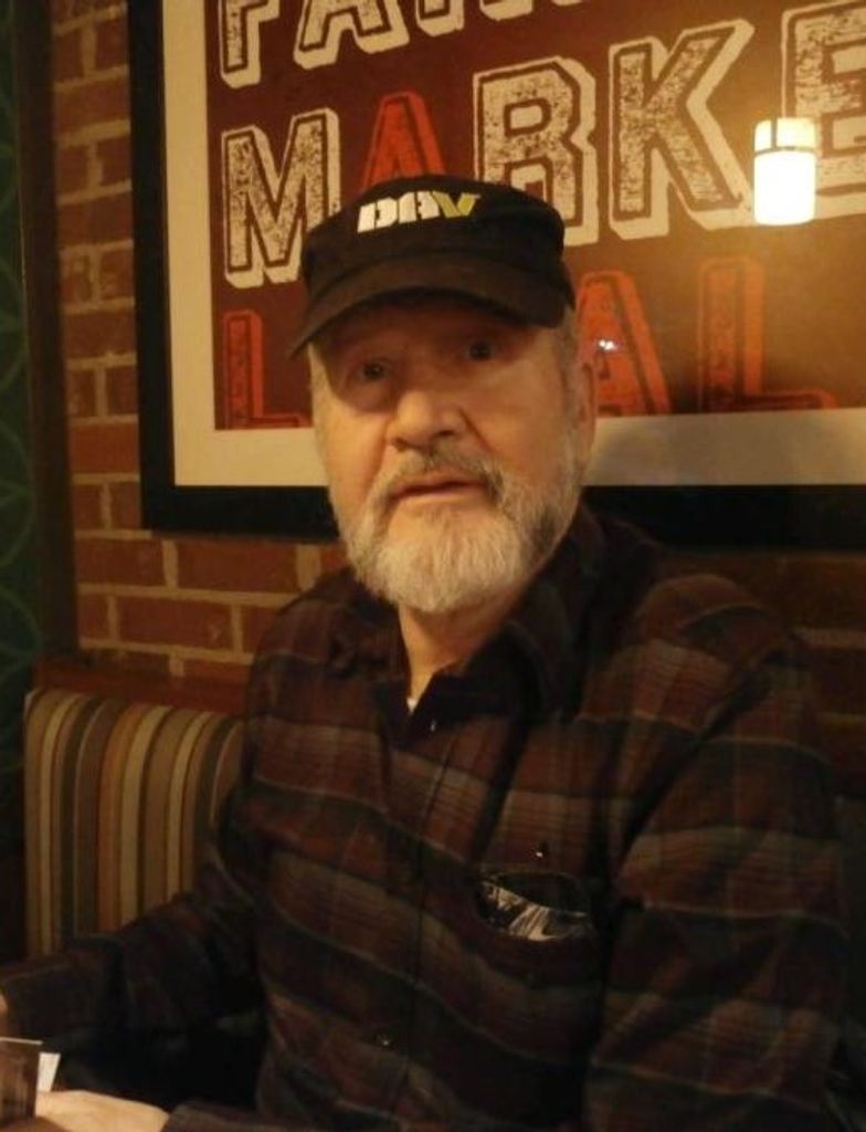 Harold Kenneth (Kenny)  Reynolds