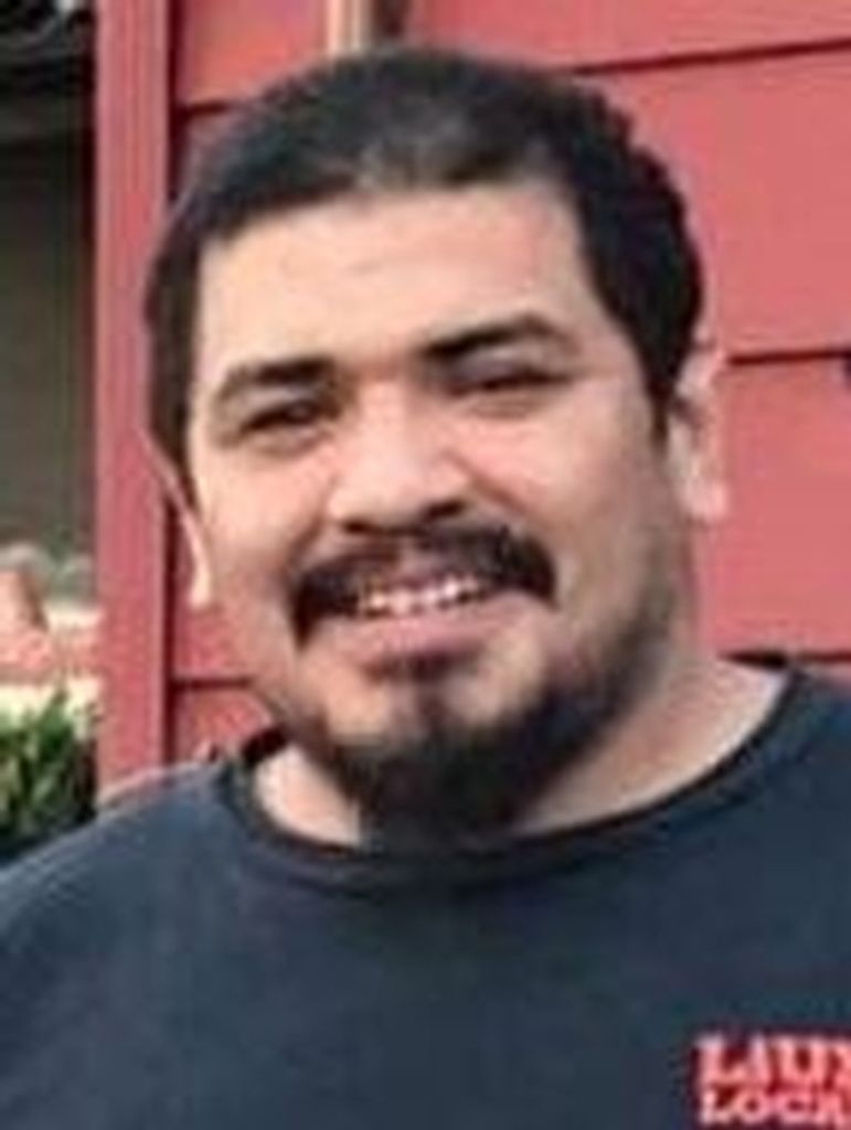 Daniel Sanchez Profile Photo