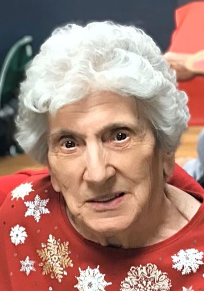 Helen E. (Loffredo)  Marra