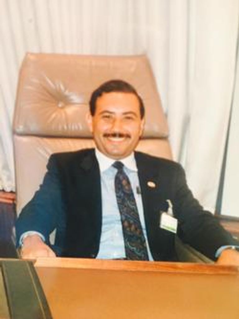 Mario Ares, Jr. Profile Photo