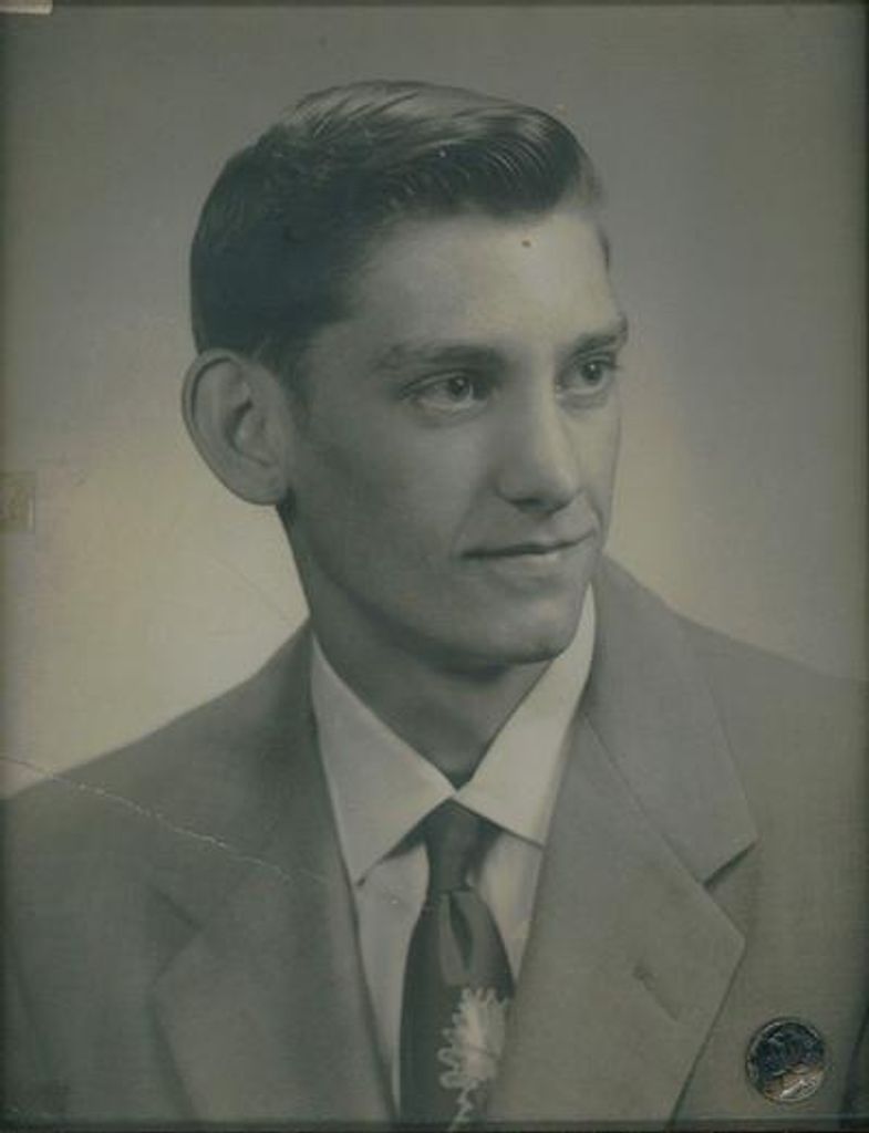 Gene Maynard Schartz Profile Photo