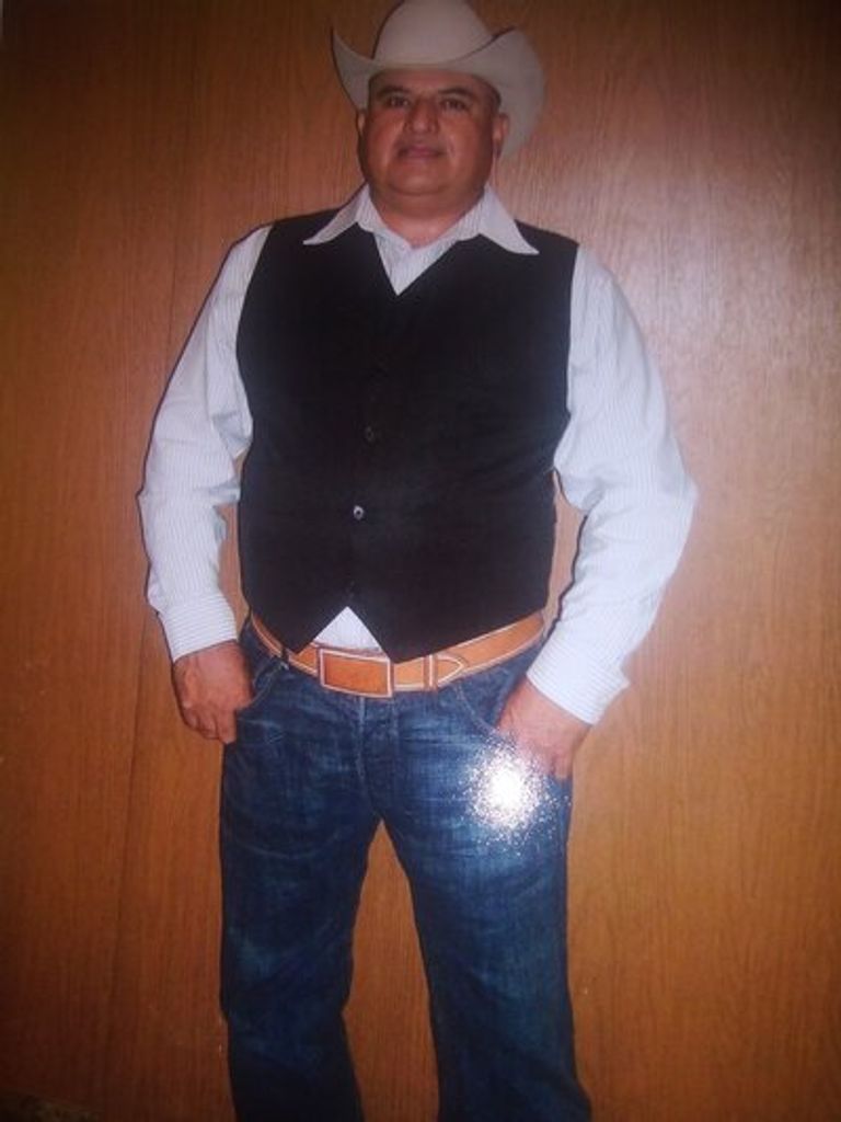 Joel Estrada Gonzalez Profile Photo