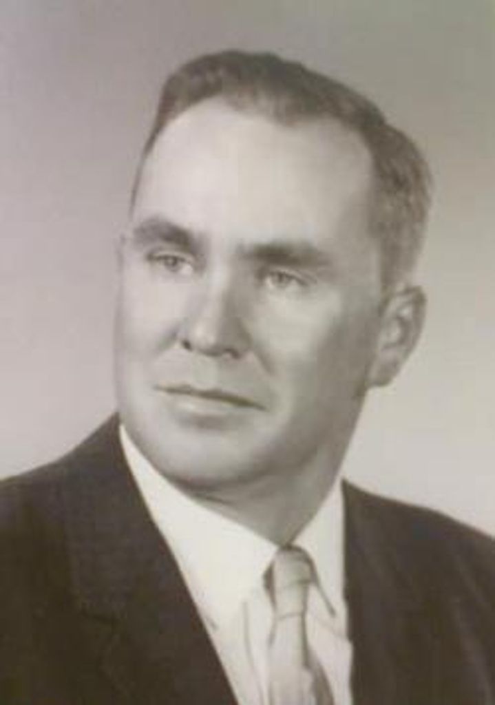 Arnold Fluge Profile Photo