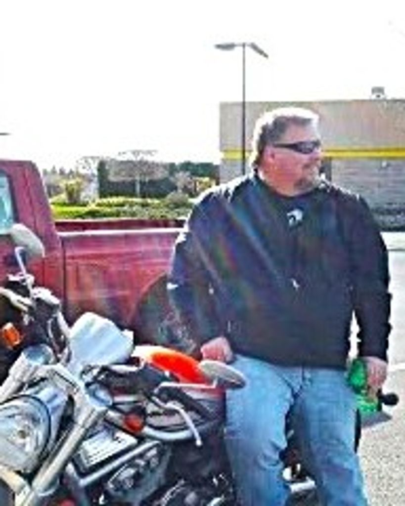 Mike Calton Profile Photo