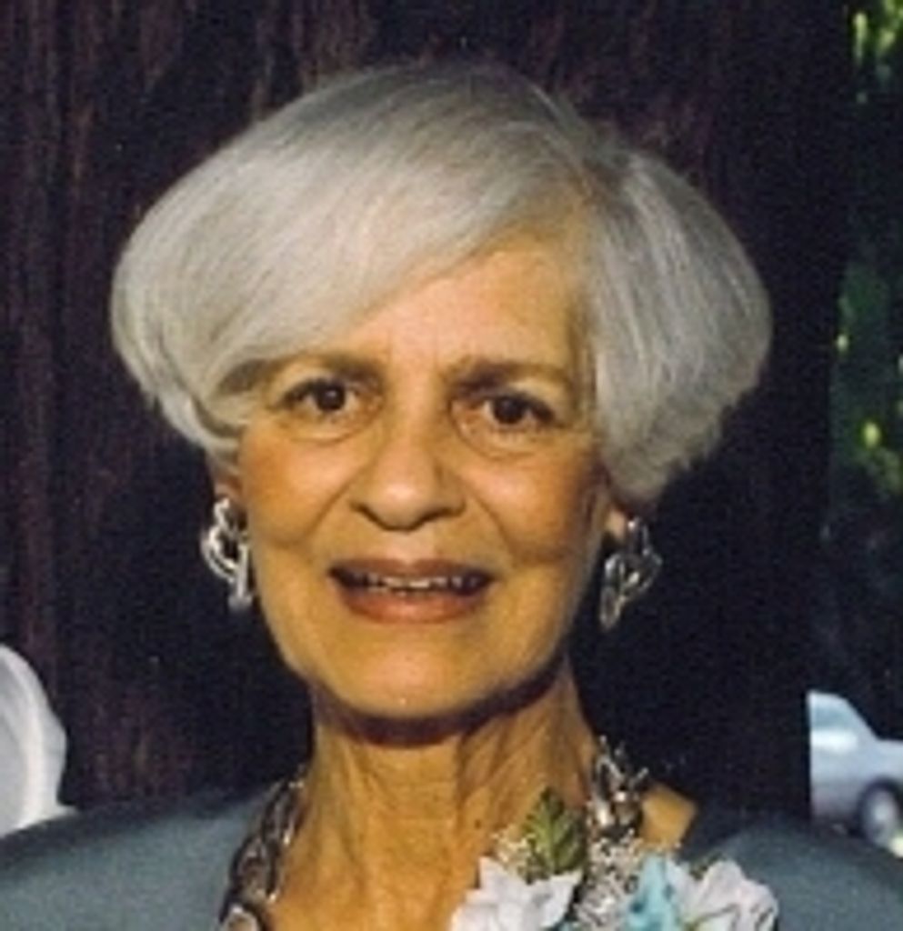 Carol Elizabeth Holmes