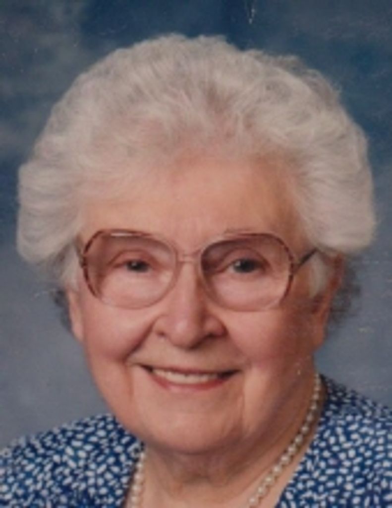 Luella Maxine  Bixler