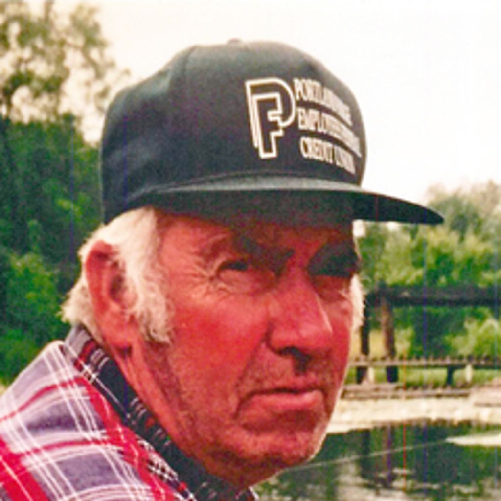 Howard "Don" Bash