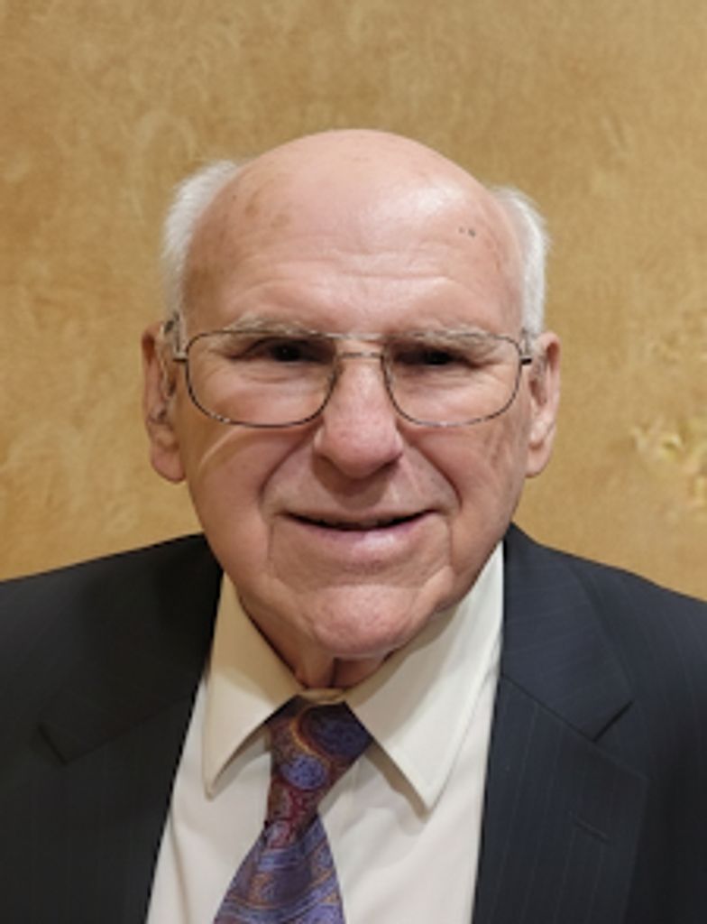 James "Jim" Paul Knuckey