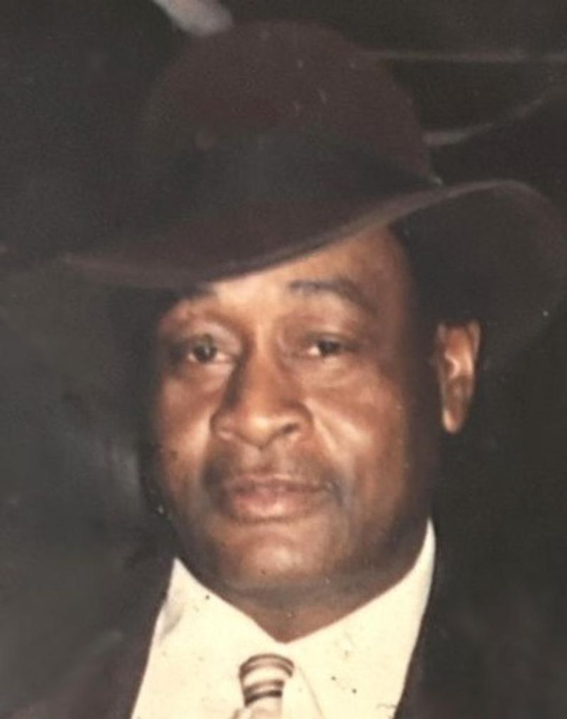 Eddie Lee Wards Profile Photo