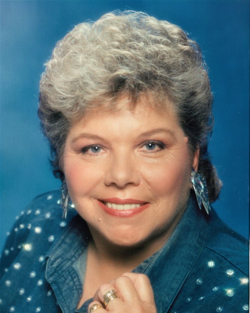 Artlette June McMahan