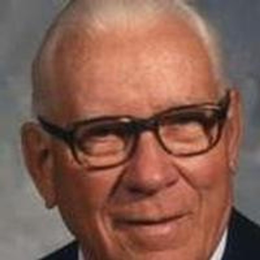 Erik  Daniel Peterson