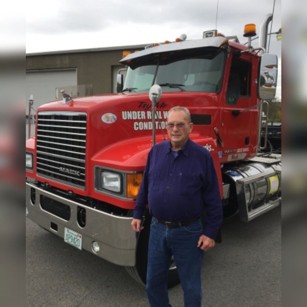 Ernest Elliott Profile Photo