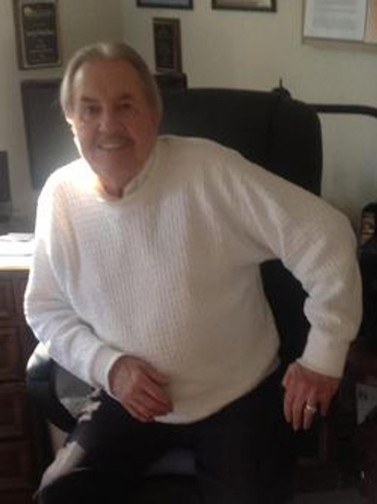 Jerry M Mullinax