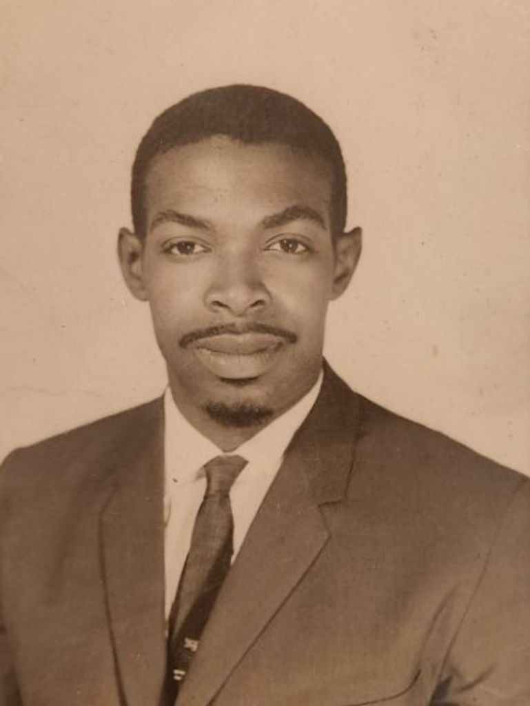 Selwyn AKA Selos Cox