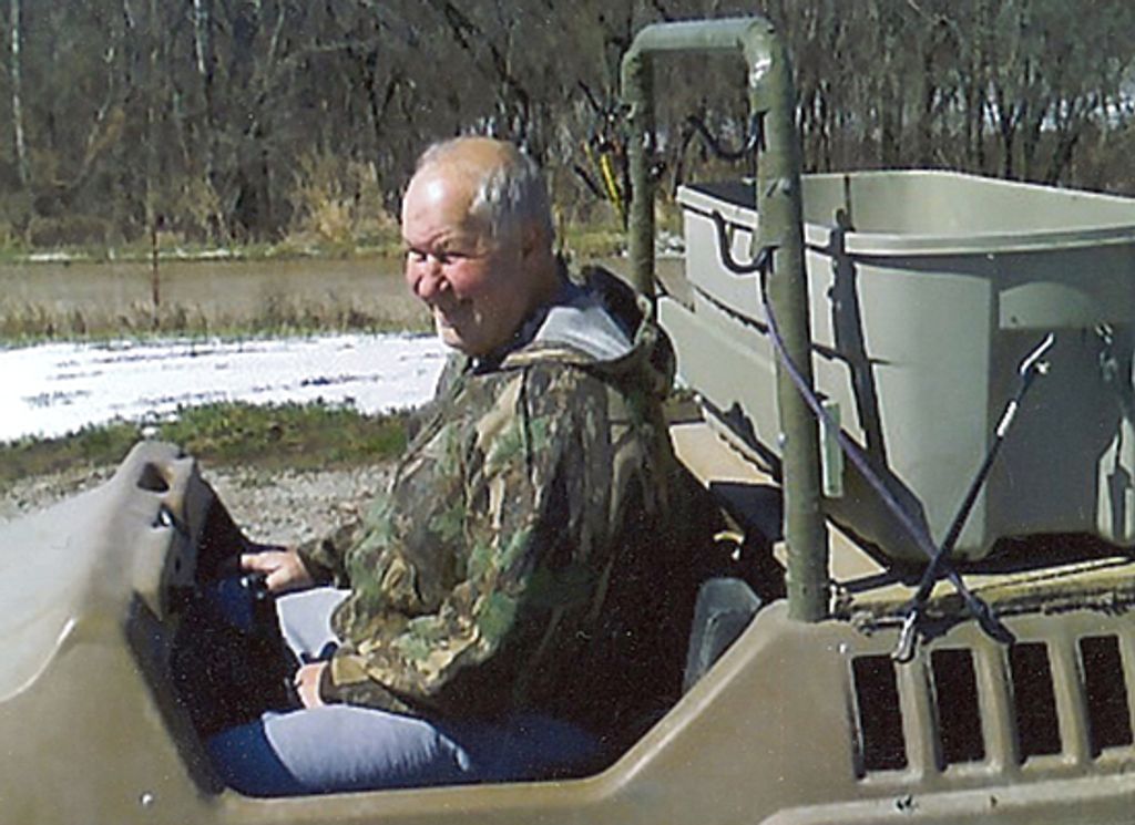 Thomas "Ted" E. Harmon Profile Photo