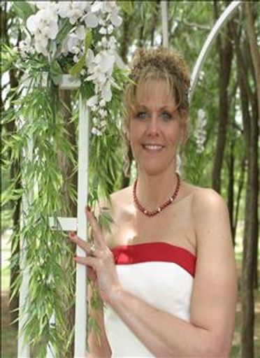 Robin Lynne Charlton's obituary image
