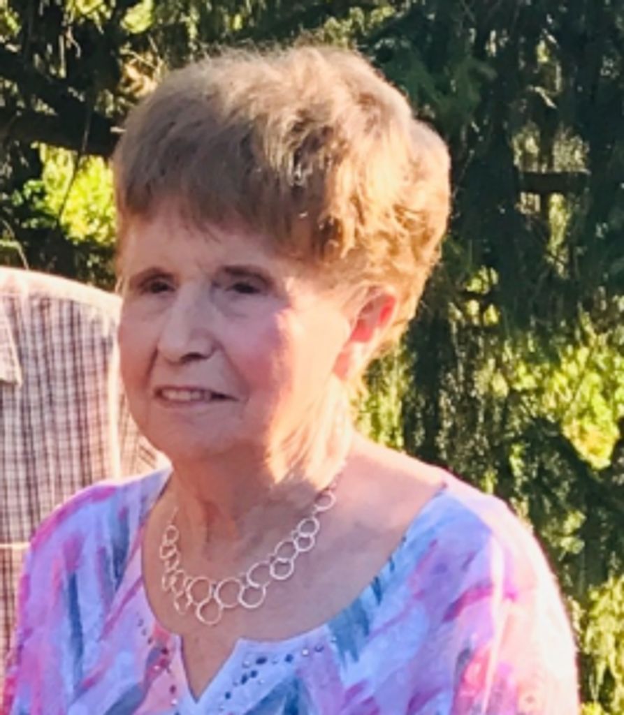 Louise Quinn Profile Photo