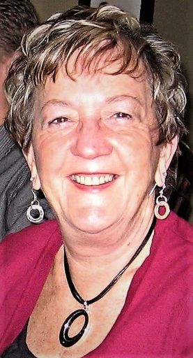 Carolyn Dorene (Hutchinson)  Burnett Profile Photo