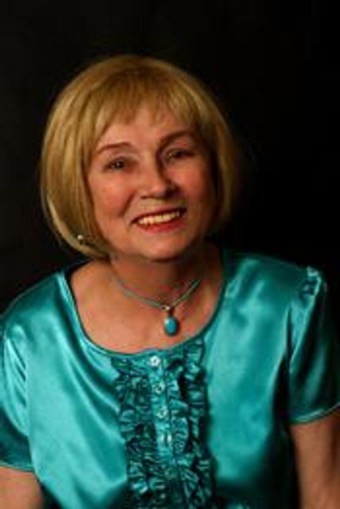 Edita Julia Mikulash (Nee Mercakova)