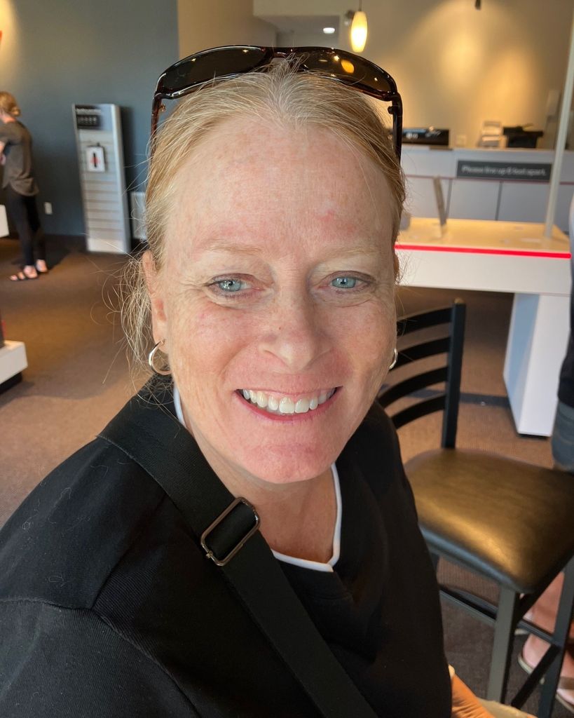 Julee V. Zugel