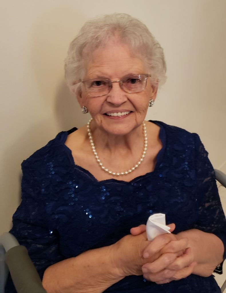 Patricia  Louise Hall 