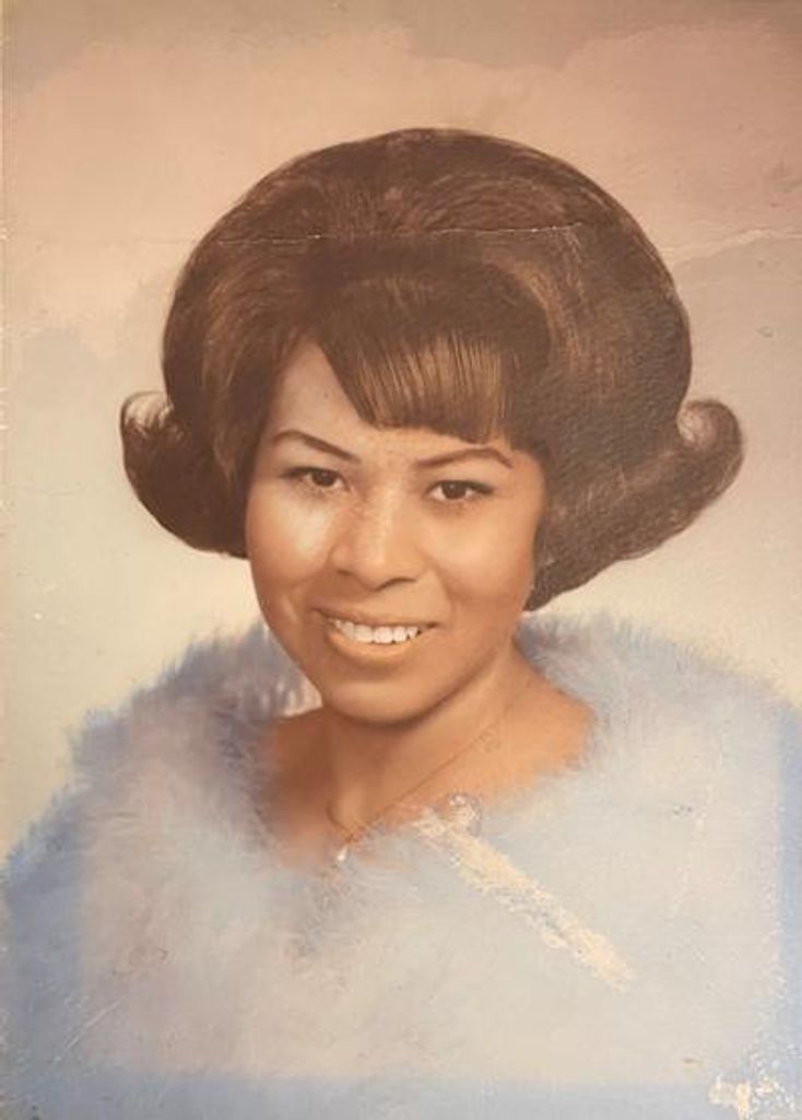 Dora Hamilton Profile Photo