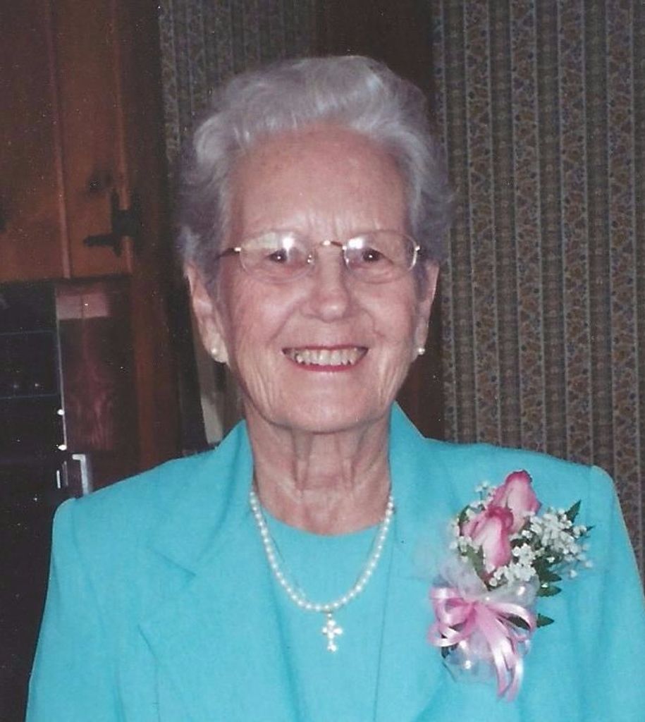 Delphia  Lennon Harris